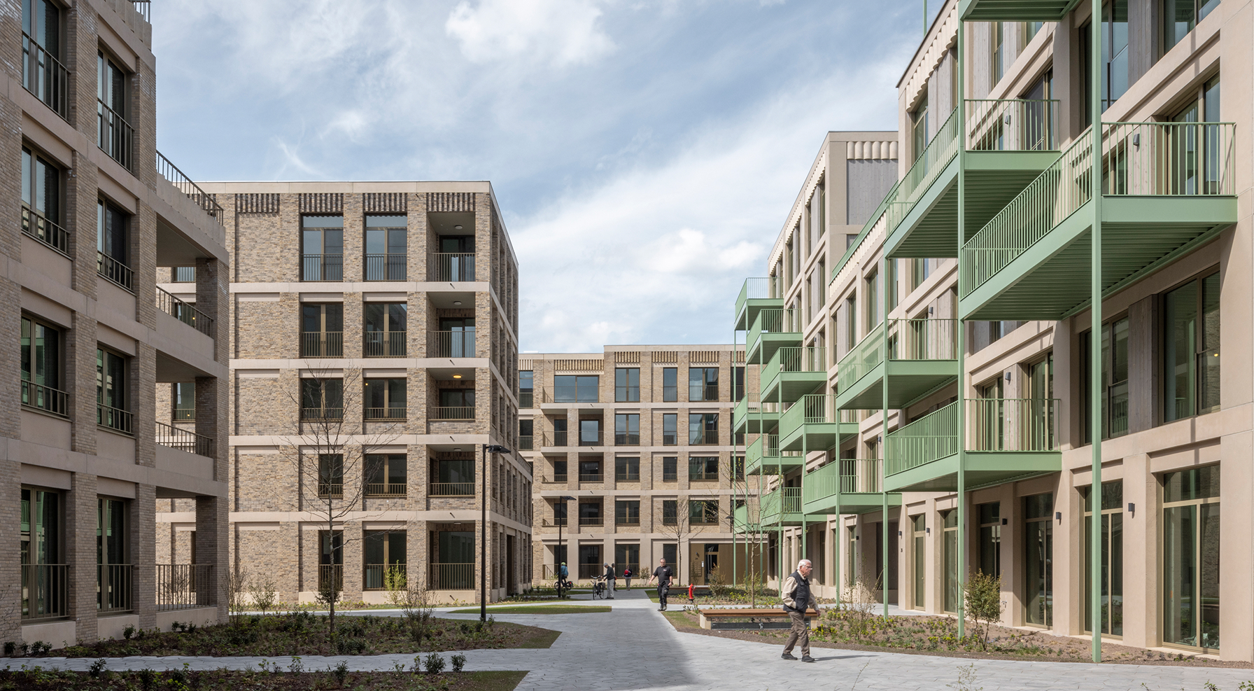 Het binnenplein van de tweede fase van het nieuwbouwproject Komet Mechelen, met 120 appartementen.
